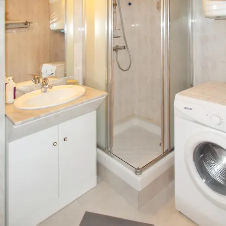 Au Grau-du-roi Avec Piscine Partagee Apartman *